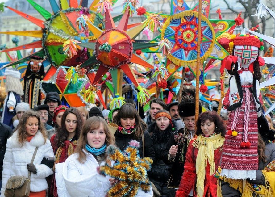 Різдво, колядки і вертеп. Як святкують Різдво на Західній Україні