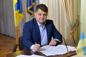 Віктор Овчарук терміново скликає сесію Тернопільської обласної ради