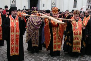 У Тернополі відбулася багатотисячна Хресна хода (ФОТО)