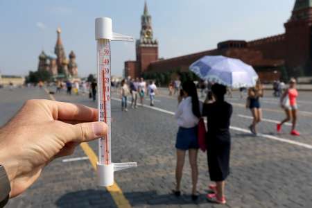 Погода в Москве 2 мая: синоптики обещают жару, которой не было 41 год
