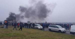 “Автобляхери” заблокували рух на кордоні з Польщею