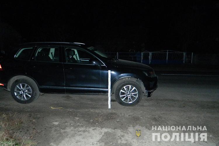 Смертельна аварія на Тернопільщині: чоловіка переїхав Volkswagen Touareg (ФОТО +18)