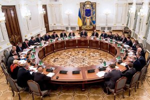 РНБО рекомендує ввести в Україні воєнний стан