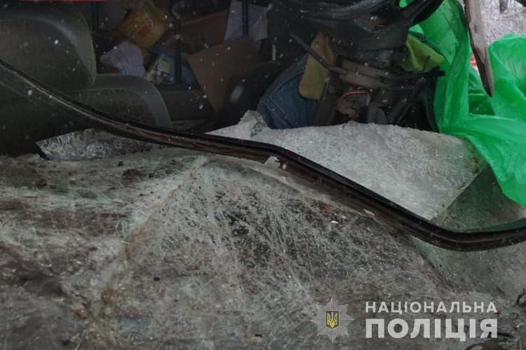 Врізалися лоб у лоб: смертельна аварія на Тернопільщині (ФОТО)