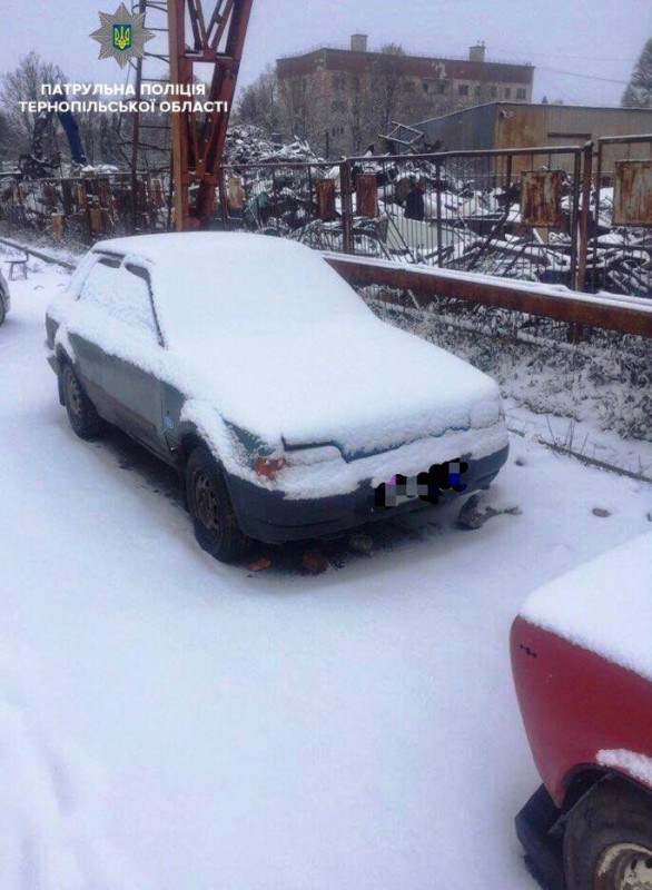 У Тернополі викрали автомобіль “Форд”