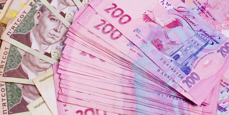 У Тернополі чоловік віддав шахраям 49000 гривень