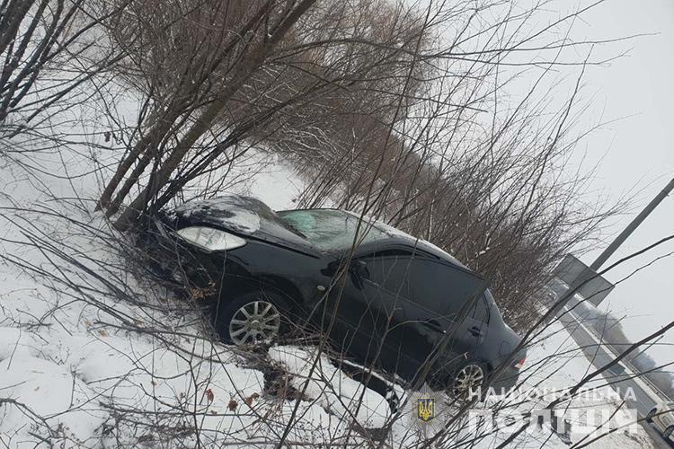 Біля Тернополя водій задрімав за кермом і потрапив у ДТП (ФОТО)
