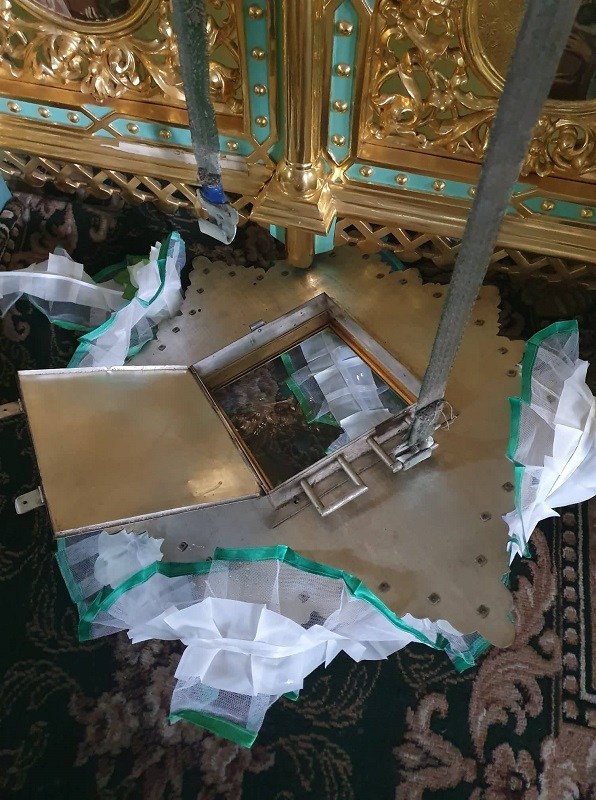 На Тернопільщині священники б’ють на сполох: вандали проникли у храм і викрали копію ікони Почаївської Матері Божої (ФОТО)