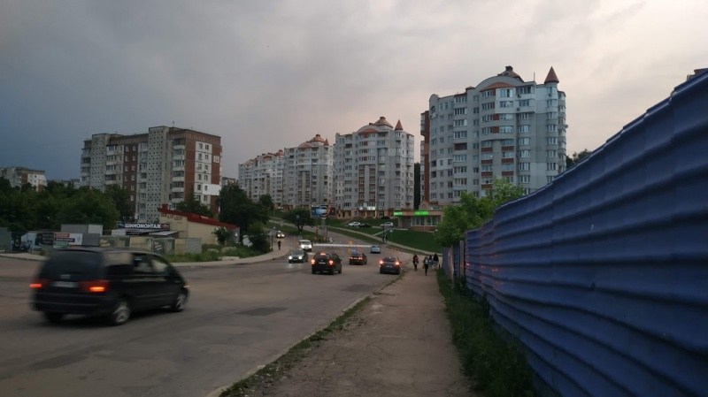 На дорогах Тернополя оновлюють розмітку (ФОТОФАКТ)