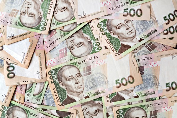 На Тернопільщині 29-річний чоловік віддав шахраям 78000 гривень