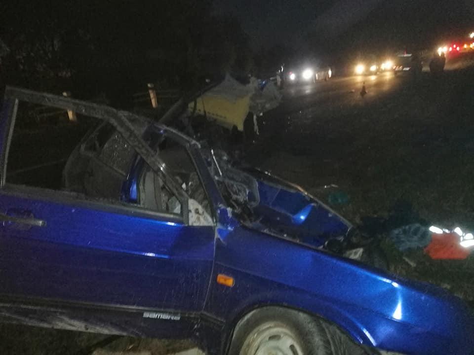 Вечірня аварія на Тернопільщині: загинула людина (ФОТО)