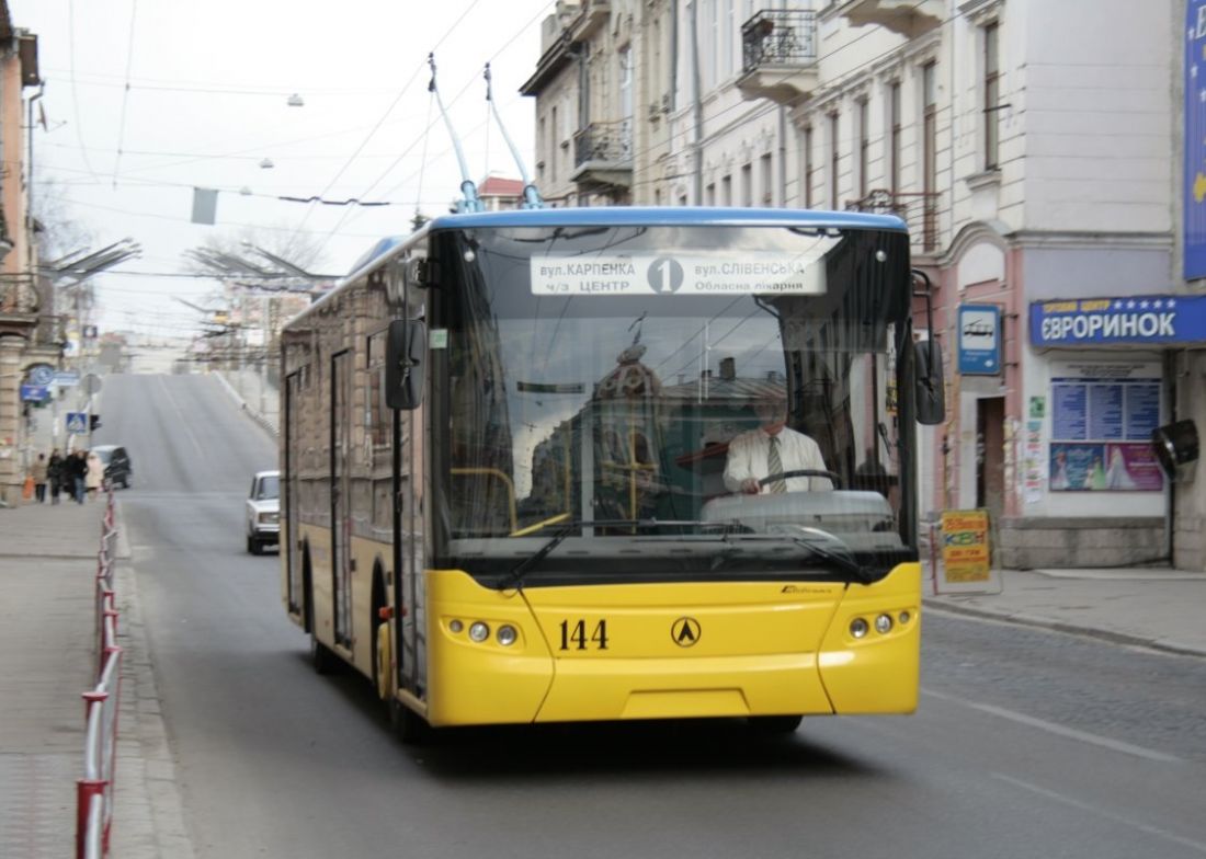 У Тернополі внесли зміни у два маршрути громадського транспорту