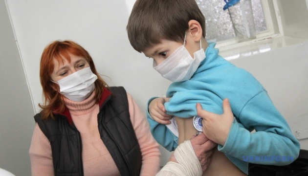 Грип наступає: на Тернопільщині уже більше двох тисяч хворих (ВІДЕО)