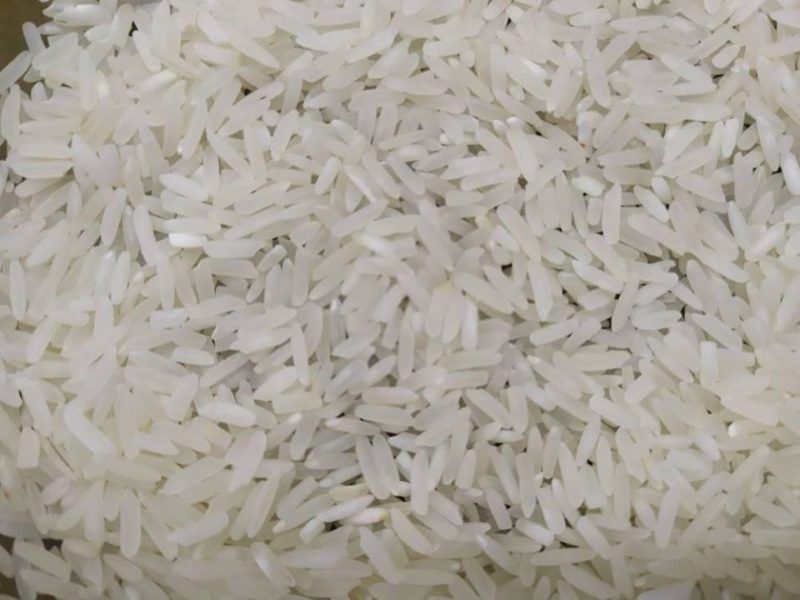 На Тернопільщині людям продають китайський пластиковий рис