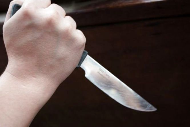 У Тернополі на “БАМі” ножем підрізали чоловіка