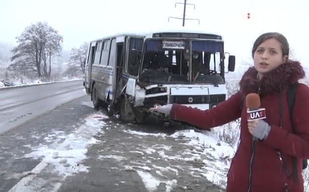 Подробиці смертельної аварії за участю легківки та рейсового автобуса біля Тернополя (ВІДЕО)