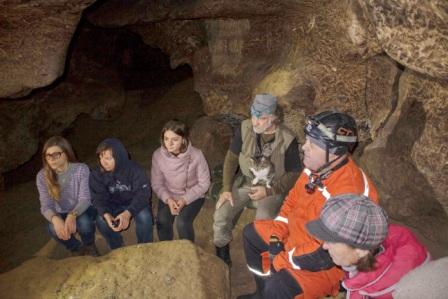 Операторів туристичного ринку Тернопільщини навчали безпеці у печерах
