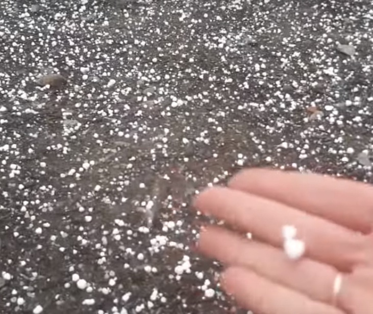 Показали відео “аномальної” зимової грози на Тернопільщині (ВІДЕО)