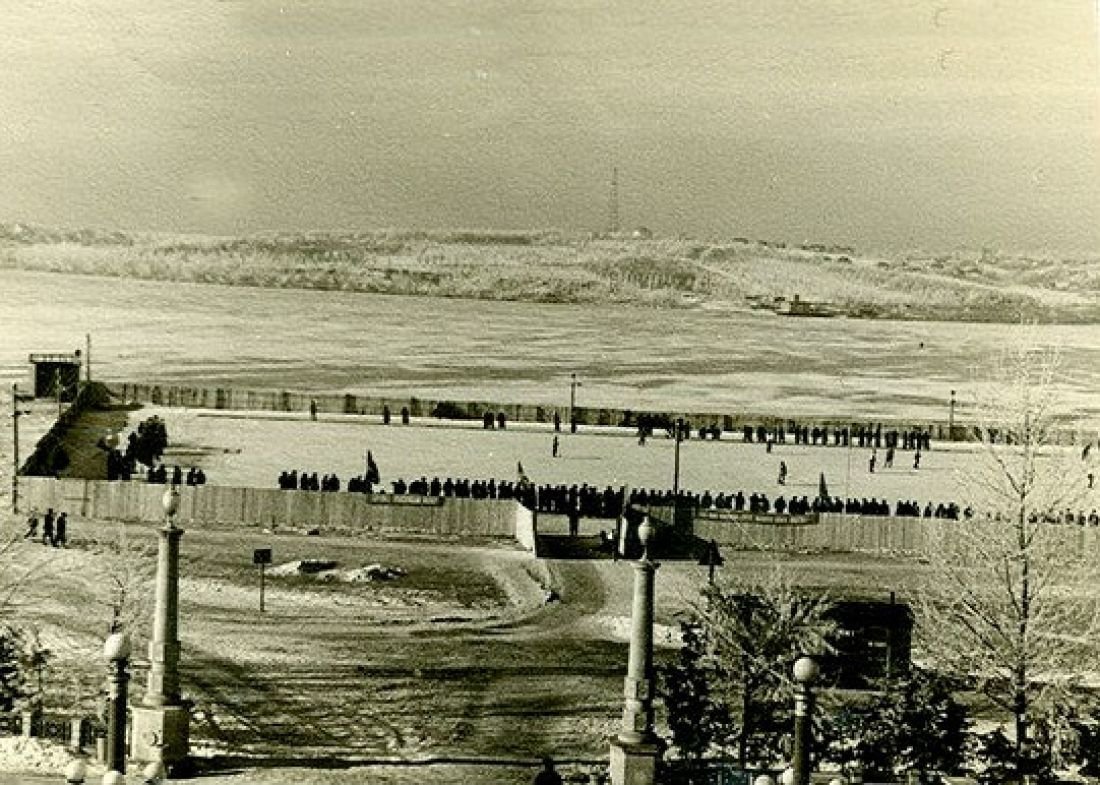 Як виглядала ковзанка на Тернопільському ставі у 50-их роках (ФОТО)