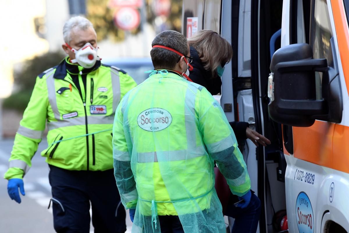 Коронавірус в Італії: вже 50 заражених, померло двоє, число хворих зростає