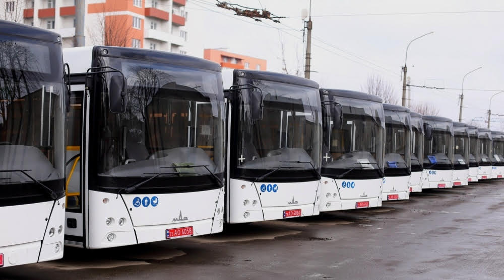 Сергій Надал: до Тернополя прибуло 20 нових низькопідлогових автобусів (ФОТО)