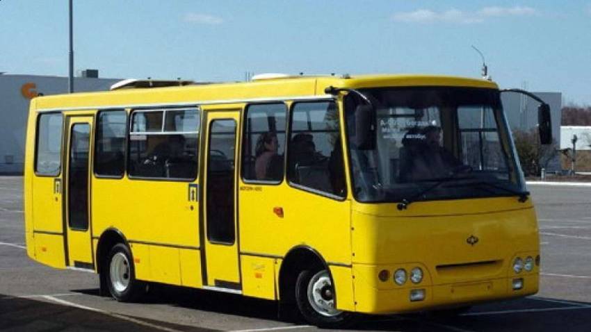 На Тернопільщині уже не курсують приміські автобуси