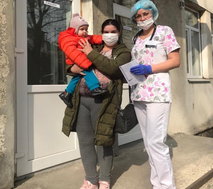 Позитивна новина: у Тернополі із лікарні виписали усіх дітей, у який був коронавірус (ФОТО)