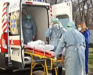 На Тернопільщині від коронавірусу помер медик