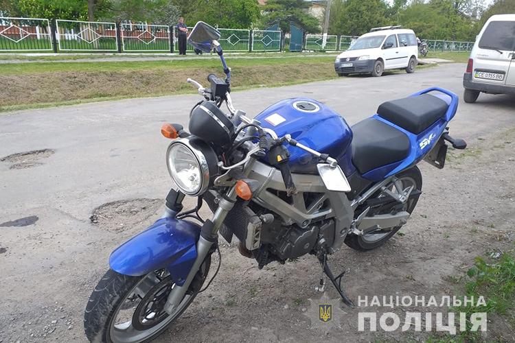 Їхав на великій швидкості: на Чортківщині в результаті ДТП загинув молодий мотоцикліст (ФОТО)