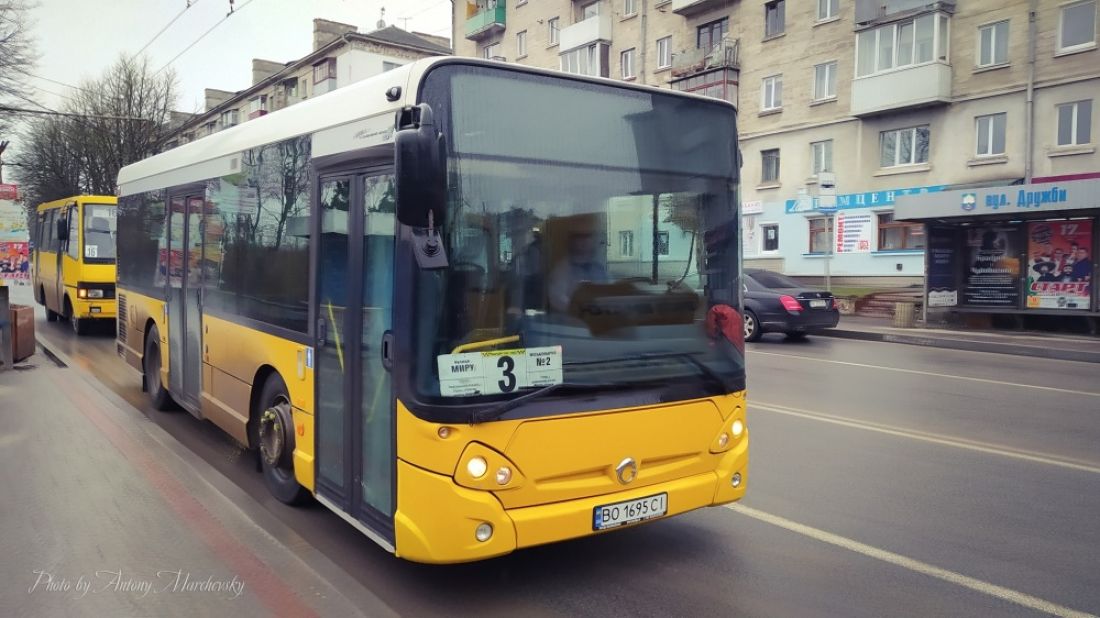 У громадському транспорті Тернополя ловитимуть “зайців”