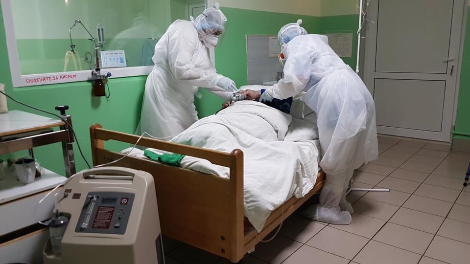 У Тернополі 16 хворих на коронавірус перебувають на кисневій підтримці та на кисневому концентраторі