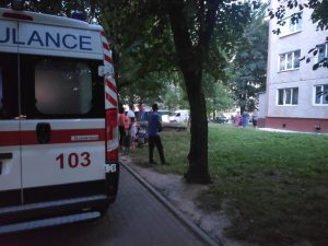 У спальному районі Тернополя загинув чоловік після падіння з вікна п’ятого поверху (ФОТО)