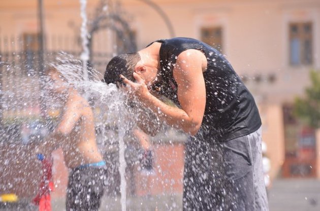 На Тернопільщині спекотна погода встановила історичний рекорд