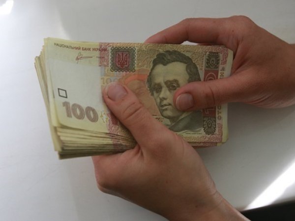 Поцупив 20000 грн: у Тернополі злочинець обікрав в магазині продавця-консультанта