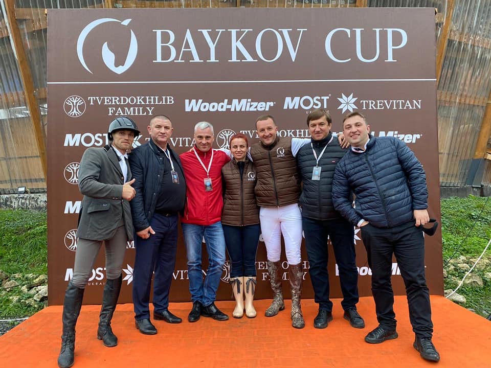 В Байківцях відбулися всеукpаїнські змагання з кінного споpту Baycov Cup 2020 на честь Леоніда Бицюри