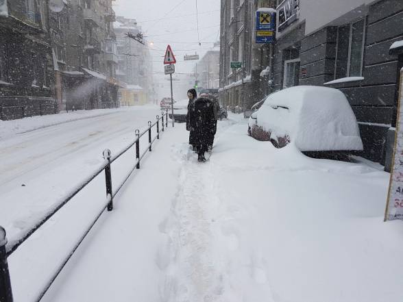 “Починається справжня зима”: рятувальники попереджають, що на Тернопільщину йде сніг