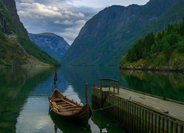 Запоминающейся путешествие по горам Норвегии
