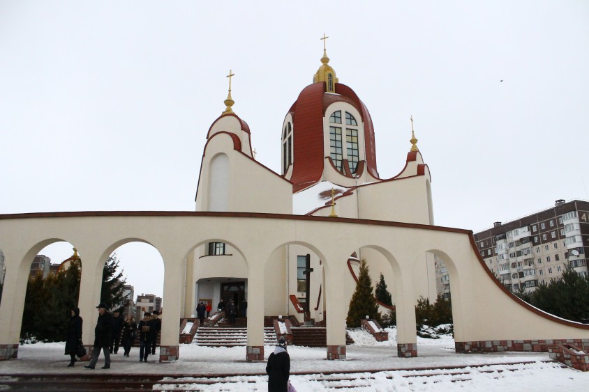 Розпорядок Богослужінь на Різдво в храмах Тернополя