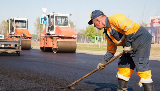 На ремонт двох автотрас, які проходять через Тернопілля, цьогоріч виділять майже 2,5 мільярди