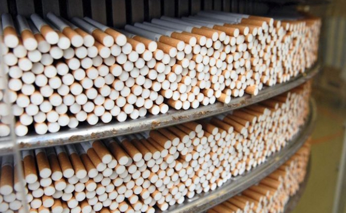 У Польщі на підпільній тютюновій фабриці затримали 5 українців