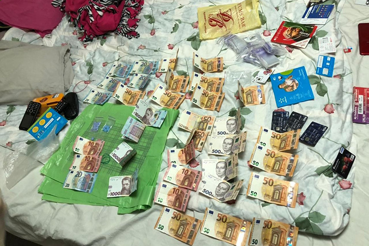“Ціна від 200 грн до 100 євро за грам”: наркотиків на 2 млн грн вилучили у тернопільських та львівських “бізнесменів”