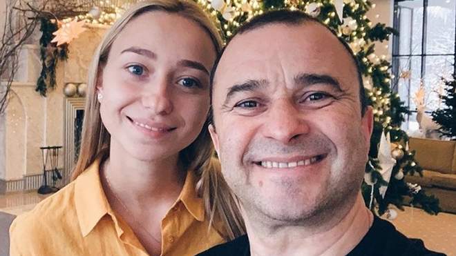 Співак з Тернопільщини Віктор Павлік зізнався, що на карантині жив на гроші дружини