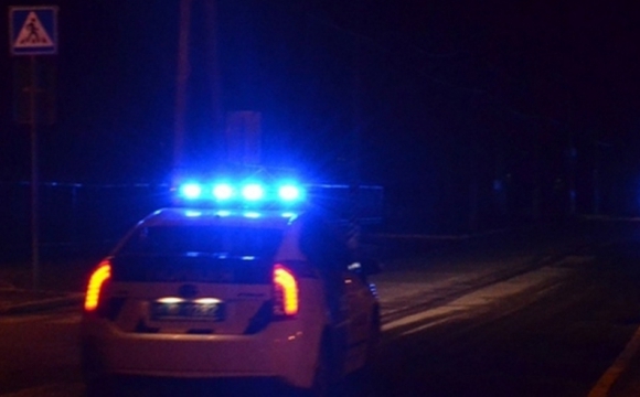 Дивина на Тернопільщині: патрульні зупинили автомобіль, з якого вийшли два пасажири і жодного водія