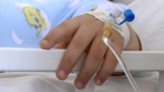 “Опіковий шок”: на Тернопільщині дитина впала у відро з окропом