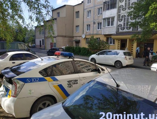 У Тернополі в квартирі із рушниці застрелився чоловік