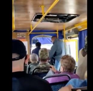 Водія автобуса побили на Тернопільщині: міський голова пояснив причину агресії (ВІДЕО)
