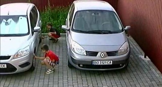 У Тернополі серед дітей поширюється популярний ТікТок-челендж: власникам автівок слід бути обережними (ВІДЕО)