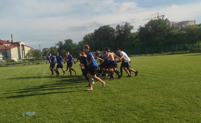 У Тернопіль приїхали скаути провідних клубів — грають найкращі молоді футболісти України