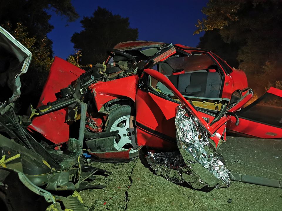 Аварія на Бучаччині: автомобілі розбиті вщент, три пасажирки і водій – у лікарні (ФОТО)