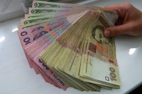 “Всього 19 років, а уже “заробив” понад 250000 грн”: спіймали тернополянина, який оформляв кредити на чужих людей